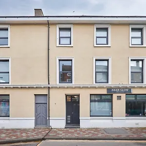 Apartment Host & - Clarendon, Redcar